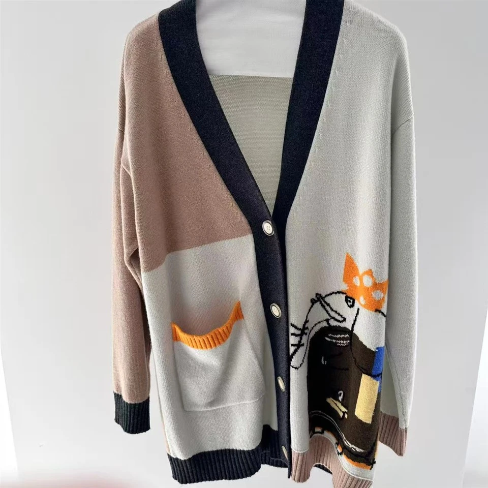 Luxury Painted Women Coat Luxury Painted Women Coat